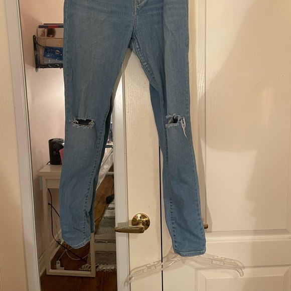 Levis 720 High Rise Super Skinny Blue Jeans - Picture 2 of 3
